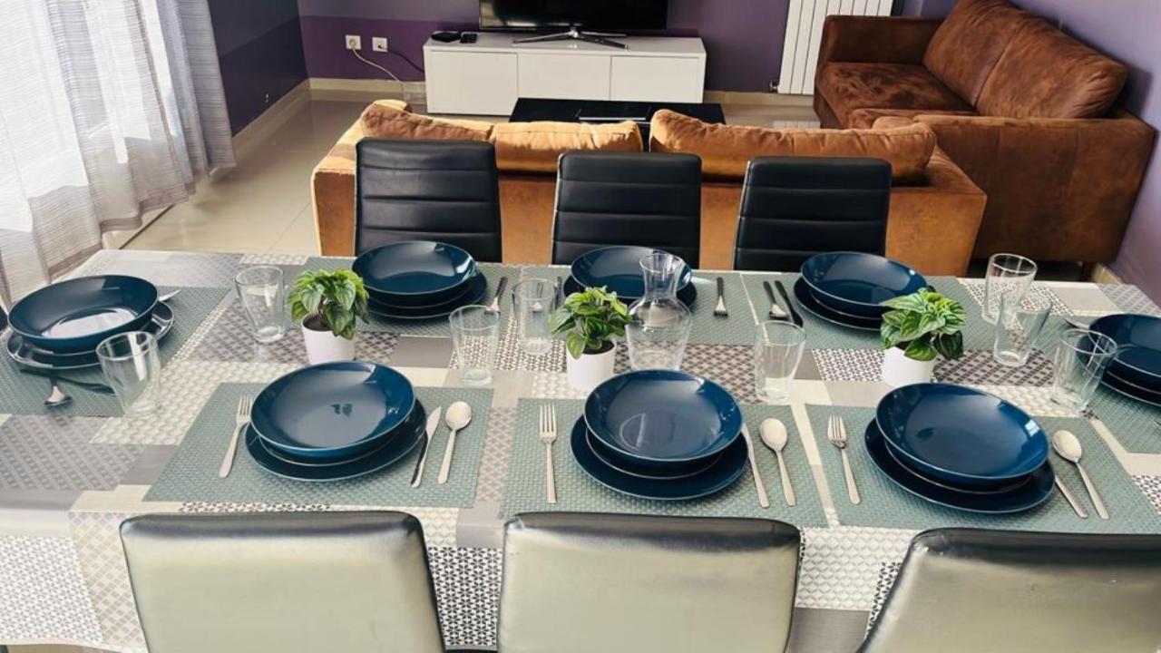 100M2 2 Chambres 8 Personnes - Grand Parking Et Terrasse Privee - Proche Cdg-Parc Expositions-Paris-Asterix-Disney Villepinte  Exteriér fotografie